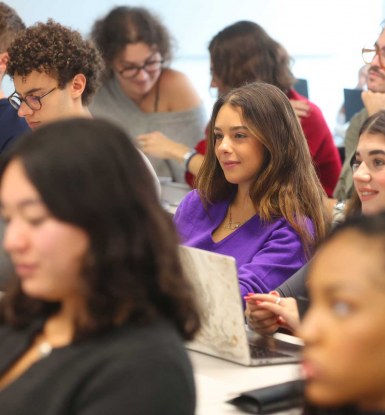 emlyon étend sa gamme de programmes Master 