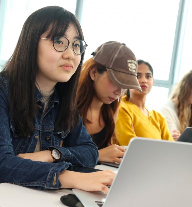 A group of students during a class at emlyon business school