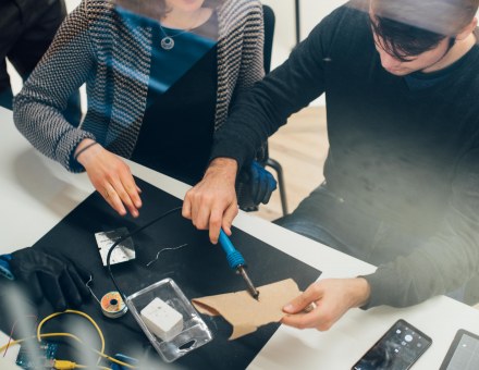 makers - admis