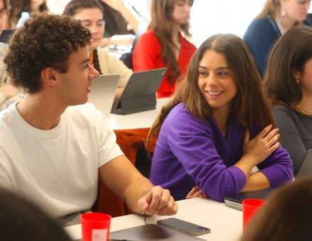 Un group d'étudiants d'emlyon