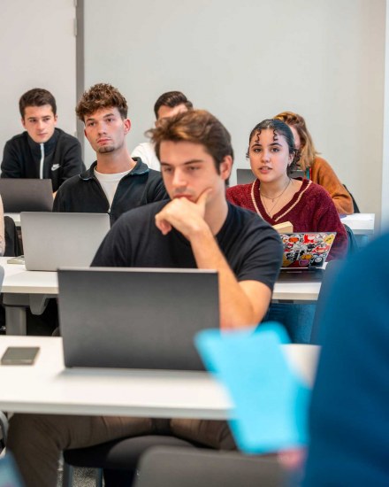 Masters : des programmes innovants à emlyon business school